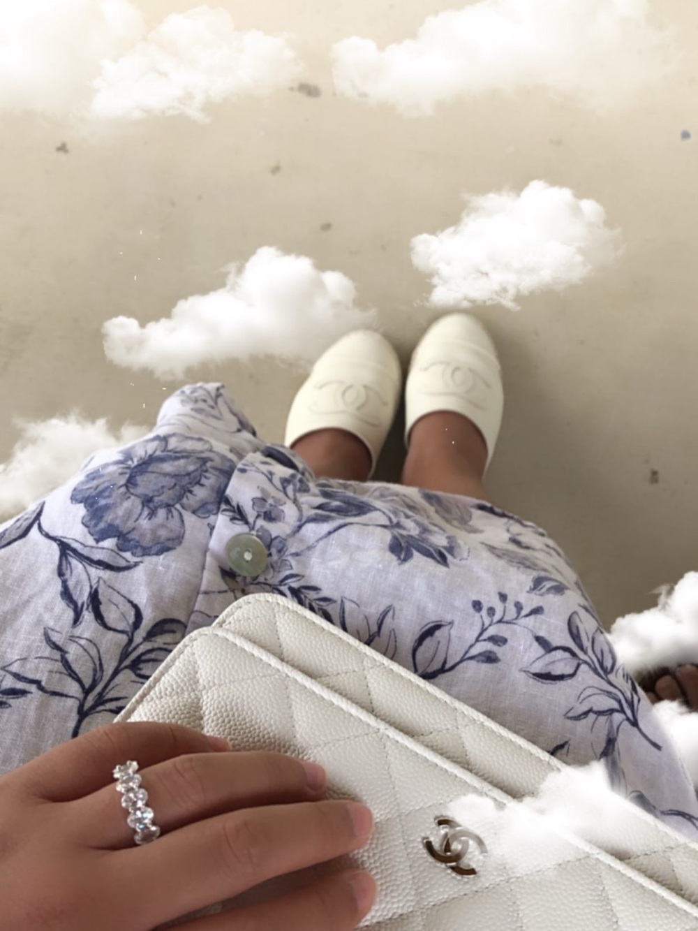 CHANEL Cream Leather Espadrille Mule with Interlocking CC
